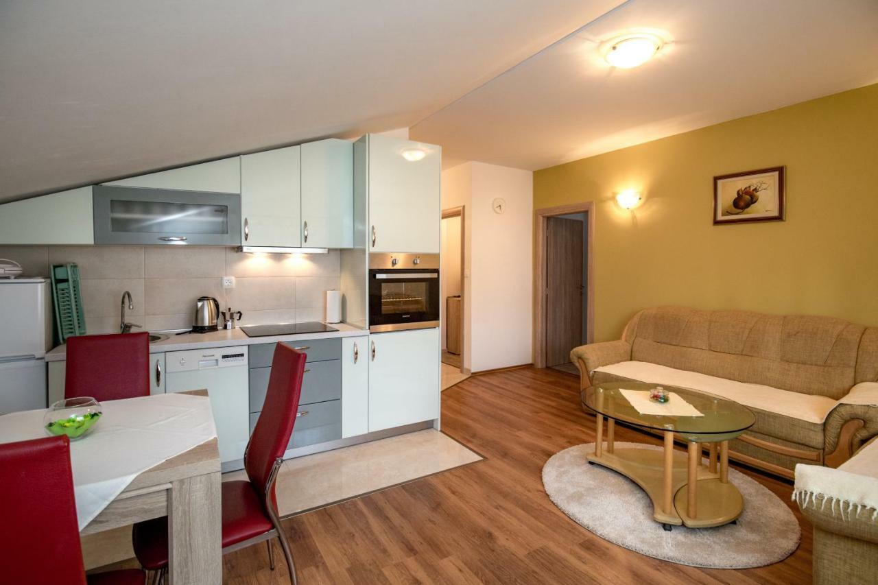 Arenta Apartments Меткович Екстер'єр фото